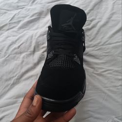 RETRO 4s JORDAN BLACK CAT