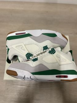 Air Jordan 4