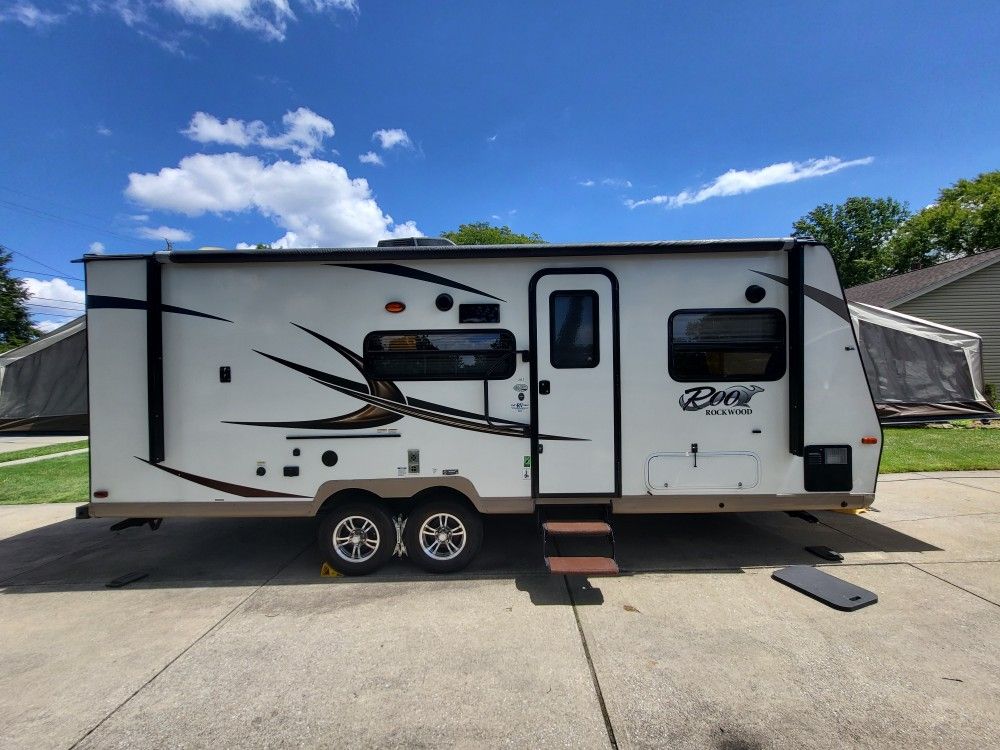 Camper