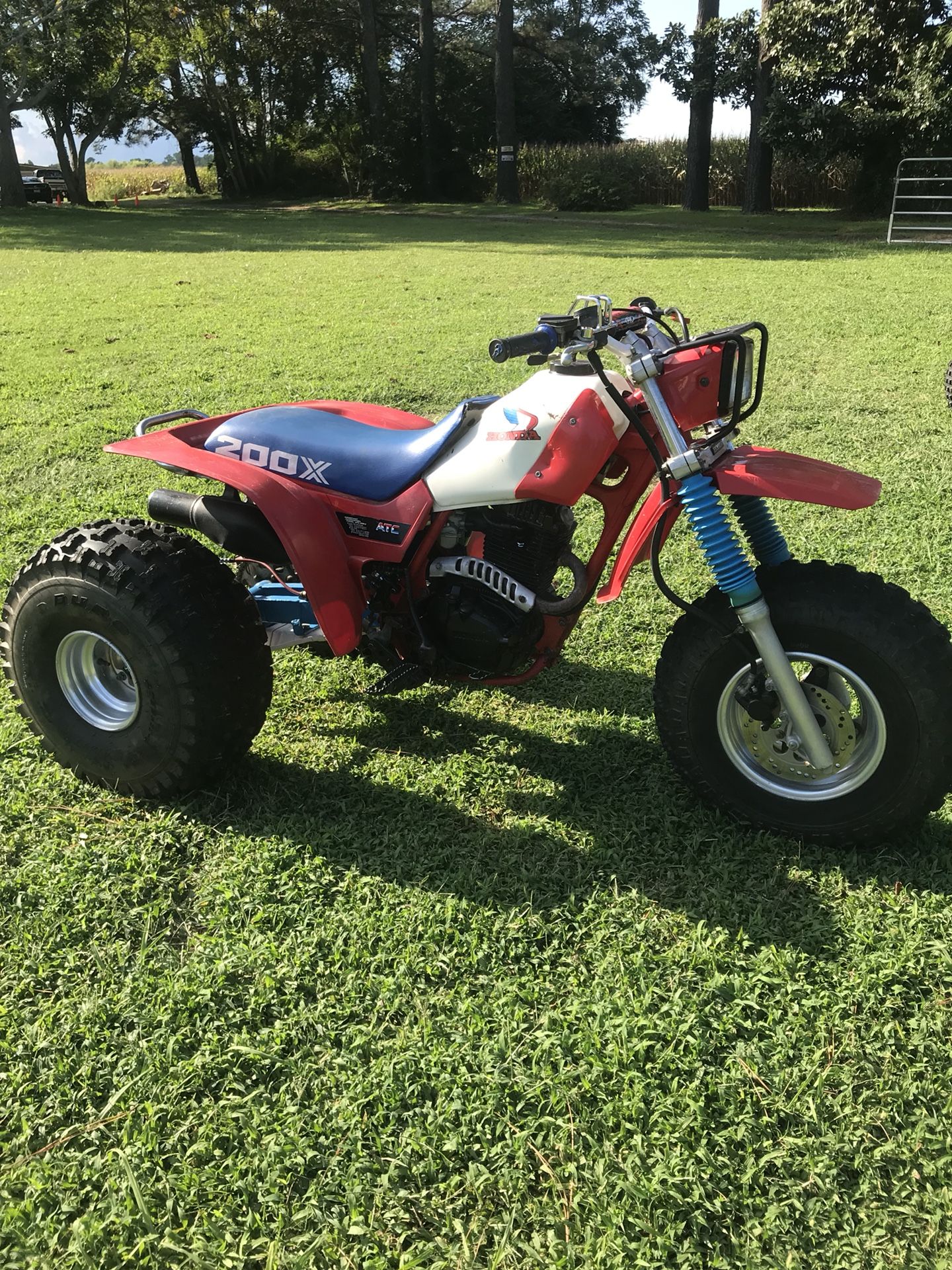 Honda ATC 200x 3 Wheeler