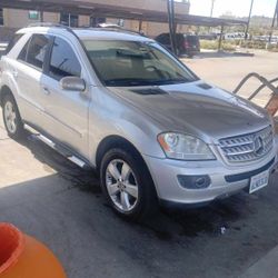 2006 Mercedes ML500 4matic Automatic Clean Title 