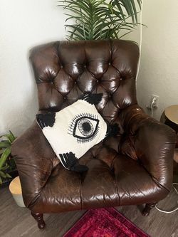 Dark Brown Leather Tuffted Chair