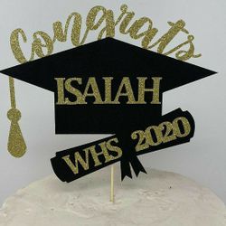 Get Ready For Graduation With This Cake Toppers! 