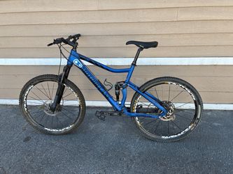 2025 Motobecane 27.5 MTB