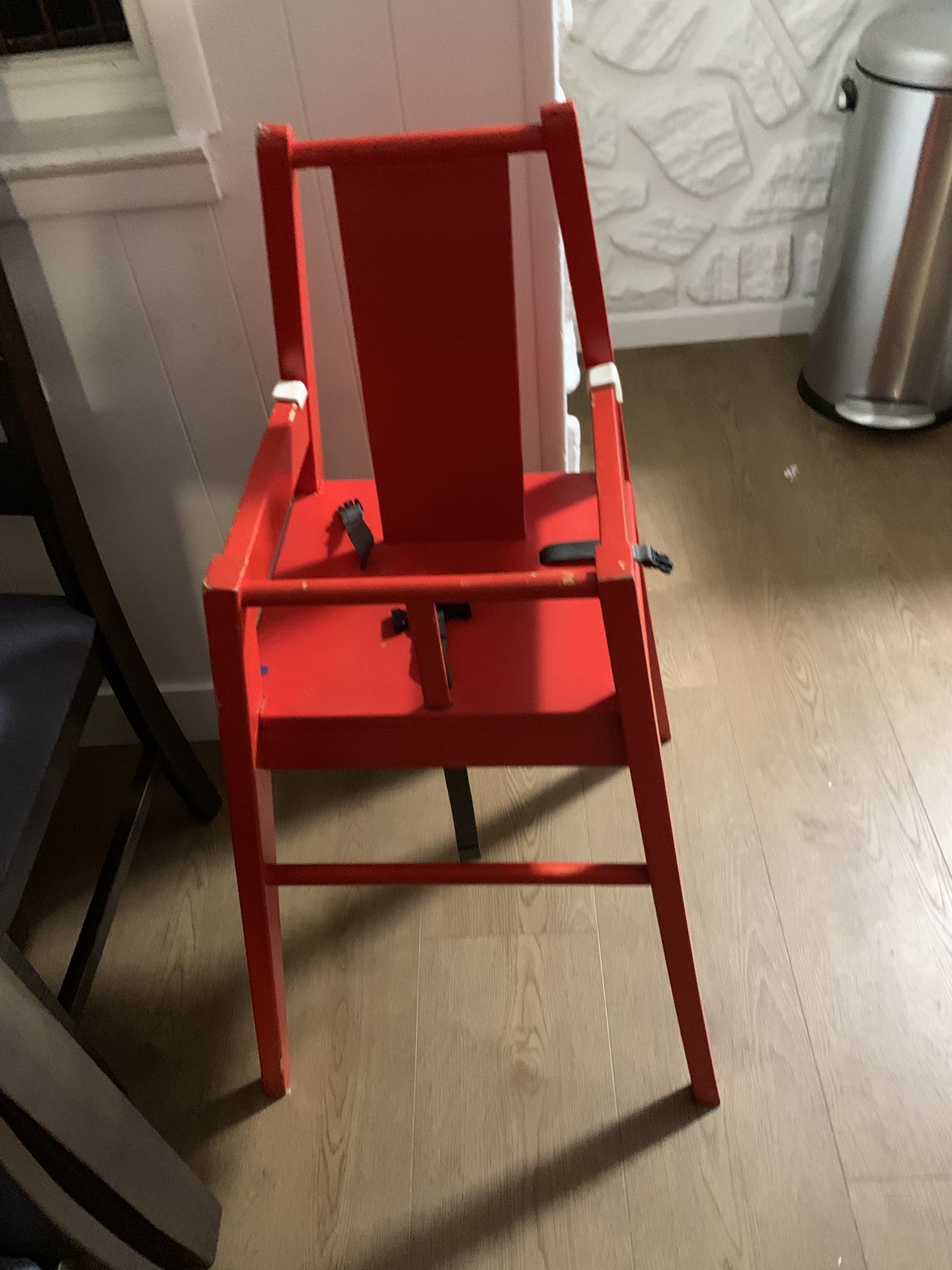 Blames High chair 