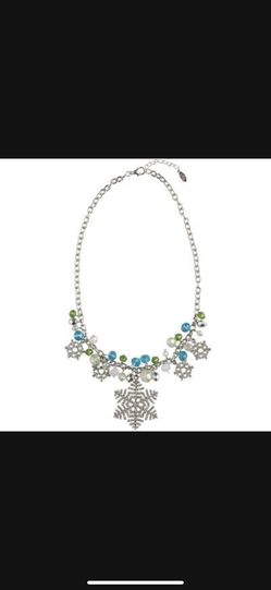 Snowflake Necklace 