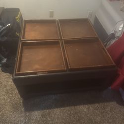 Living Room Tables 