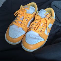 Used Nike Dunks size 8 Men