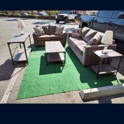 Brand New 7 Pcs Bundle Deal
Sofa, Love Seat, Sofa Table, Coffe Table, End Table & 2 Lamps
Comfort Induestries Sofa & Love Brown Fabric
$1068 + Tax

FR