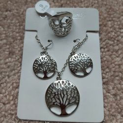Family Tree Jewelry Set Necklace Ring Earrings