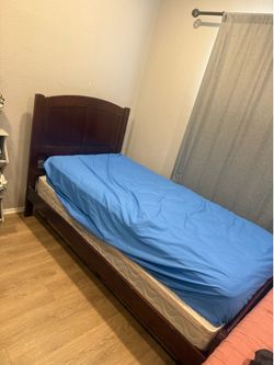 Twin bed
