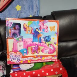 Never Opened Original Packaging My Little Pony Rainbow Wishes Amusement Park 