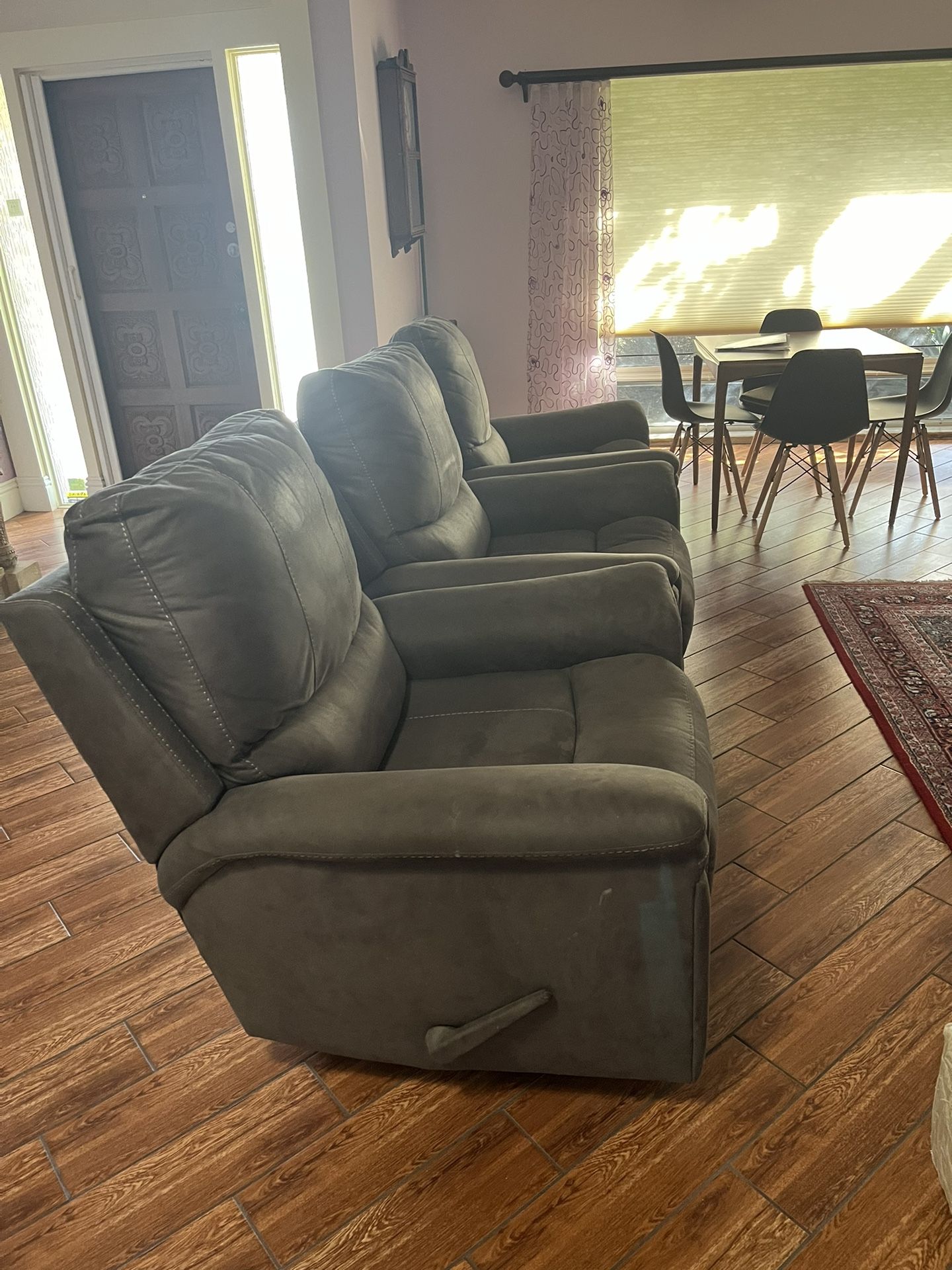 3 Reclining, Swivel Chairs Nearly Perfect