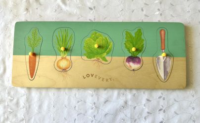 Lovevery Wooden Garden Puzzle