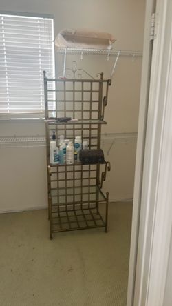 Bakers rack