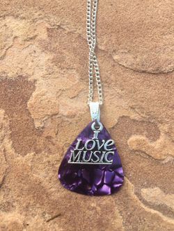 I love Music 🎶 Necklace