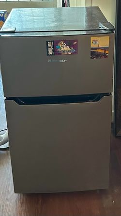 Hisense Mini Fridge with Freezer