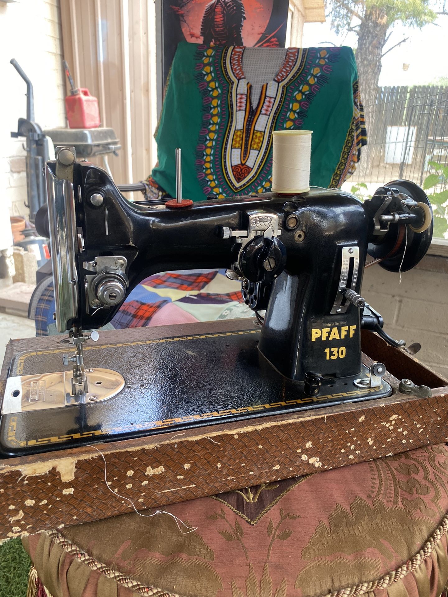 PFAFF 130 Sewing machine