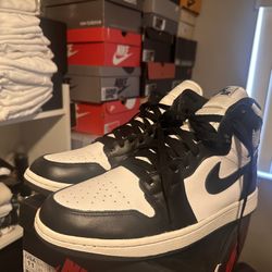 Jordan 1 Black/white 2014