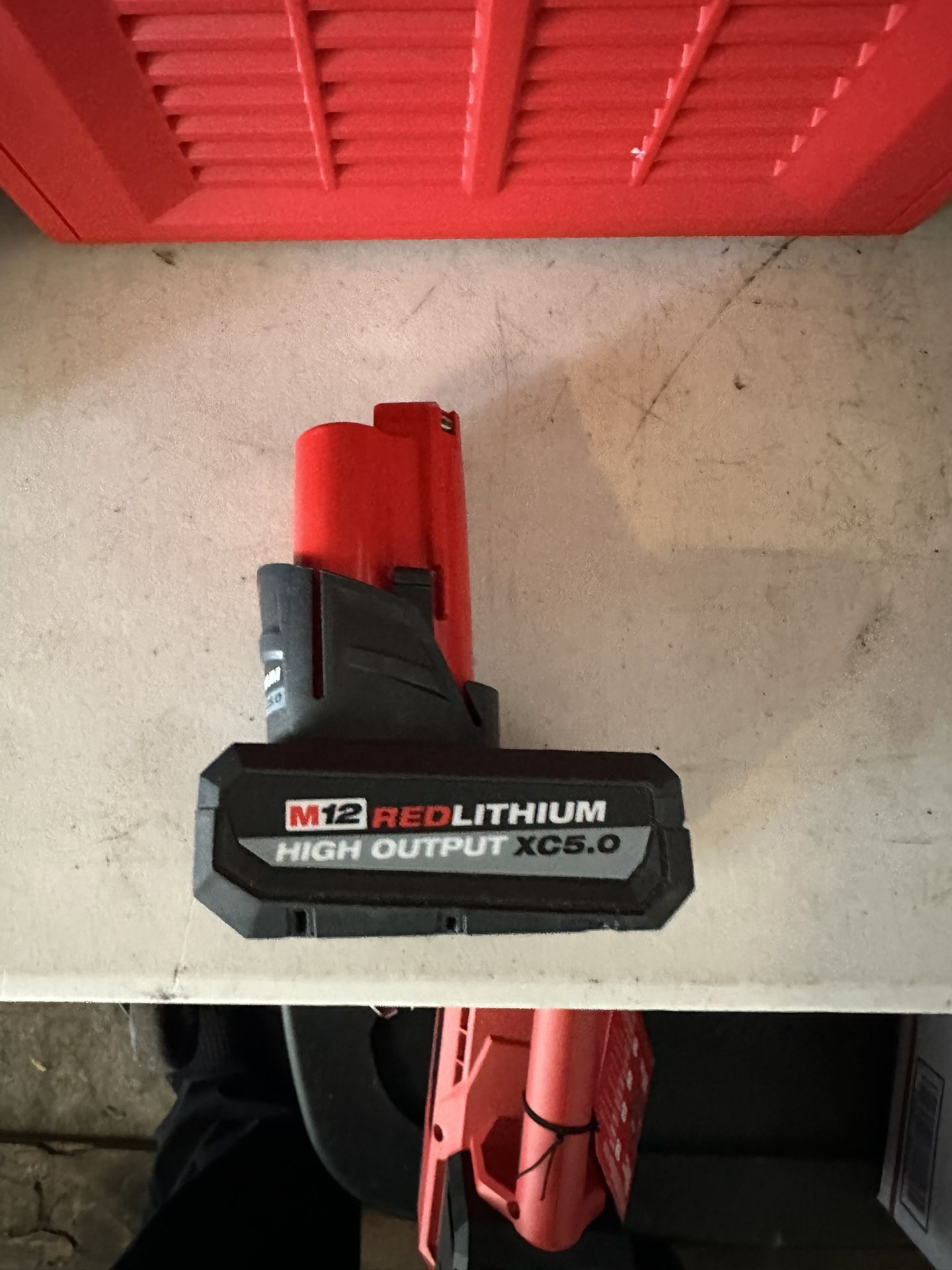 Milwaukee M18/5.0 Milwaukee M12 5.0 High Output And Charger