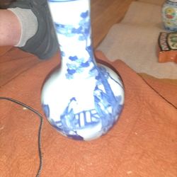 Chinese Vase Showing Eight People