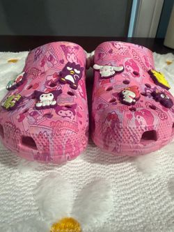 Hello kitty Crocs kids size 2
