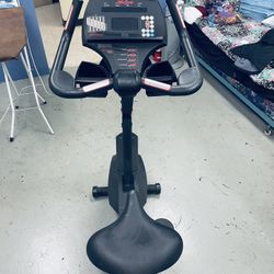 Exercise Bike , Model  Life fitness C9i