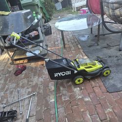 Lawn Mower 15 Inch Cut RYOBI rechargeable Electric
