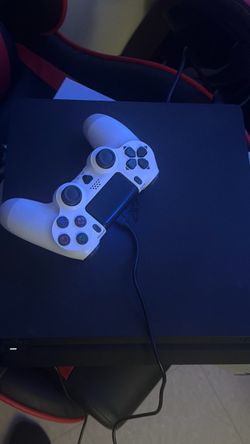 Sony PlayStation 4 Slim Console
