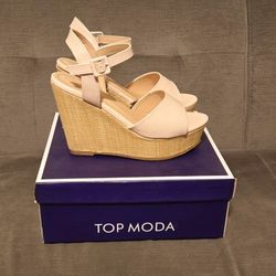 Womens Pink Wedge Heels Size 6.5 