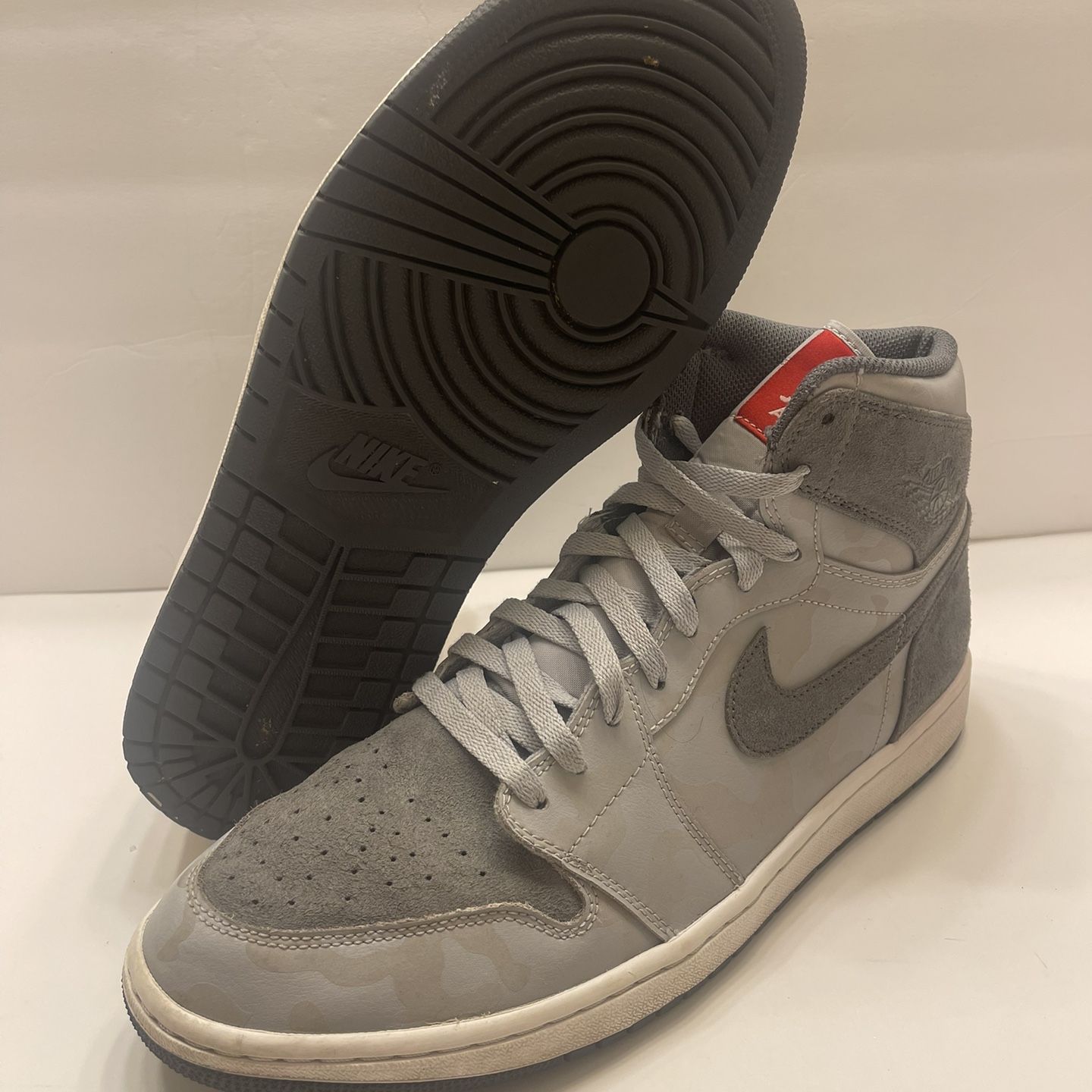 NIKE Air Jordan 1 Retro High Premium \'Camo 3M Wolf Grey\' Sneakers Size  12 Jordan 1 Retro High Camo 3M Shadow Men main image 2