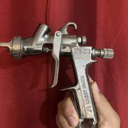 Iwata spray gun