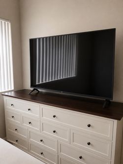 LG Flat Screen LED TV