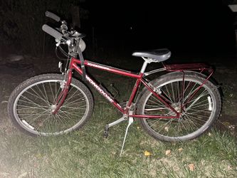 Mongoose 18 Speed Bike. 