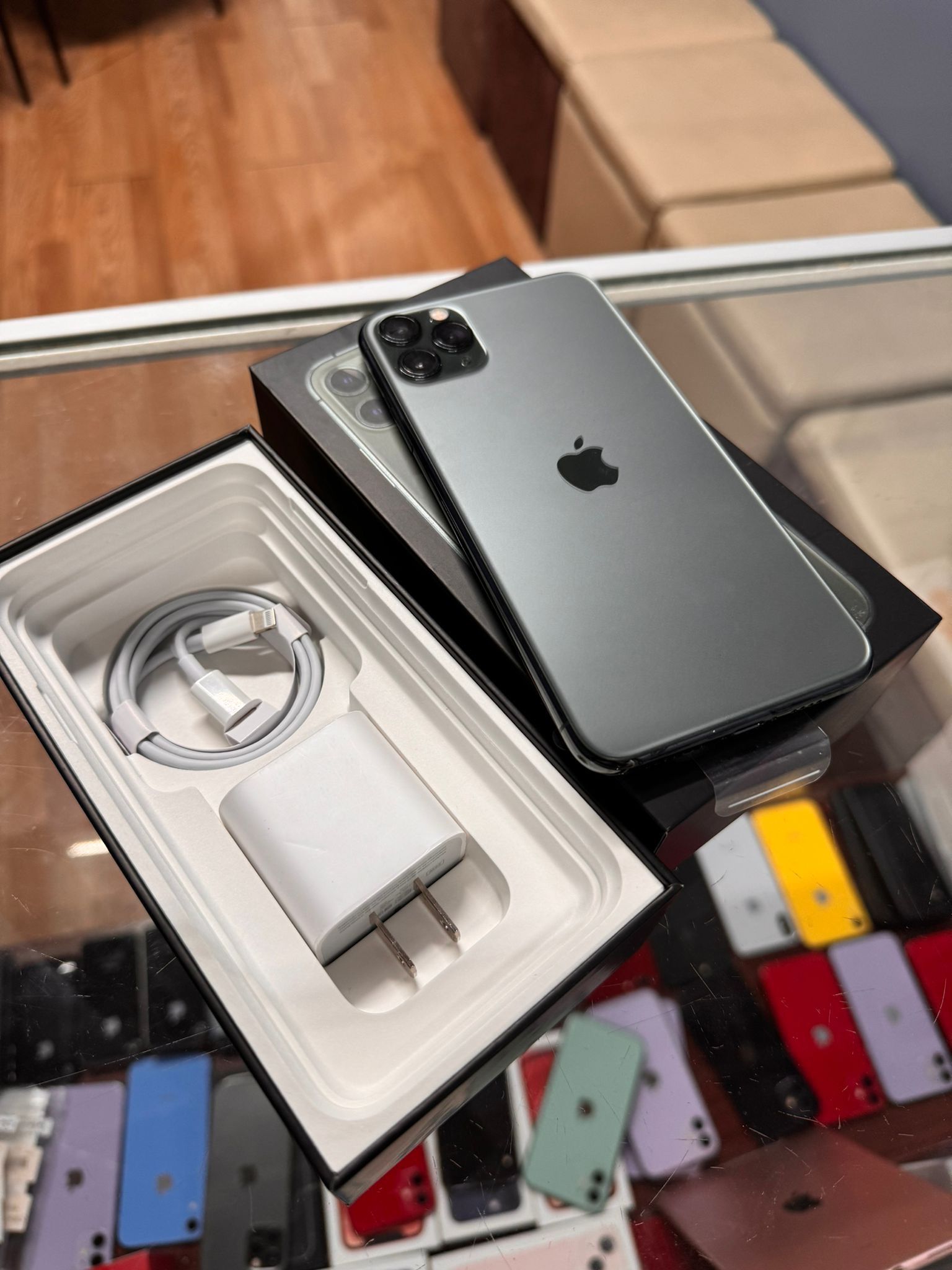 iPhone 14 Pro Max Gray