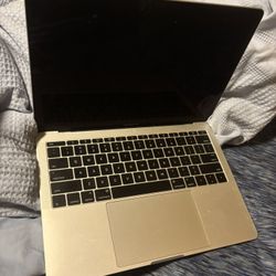 2017 MacBook Pro 256g 