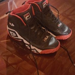 FILA'S SIZE 11.5 LIKE NEW