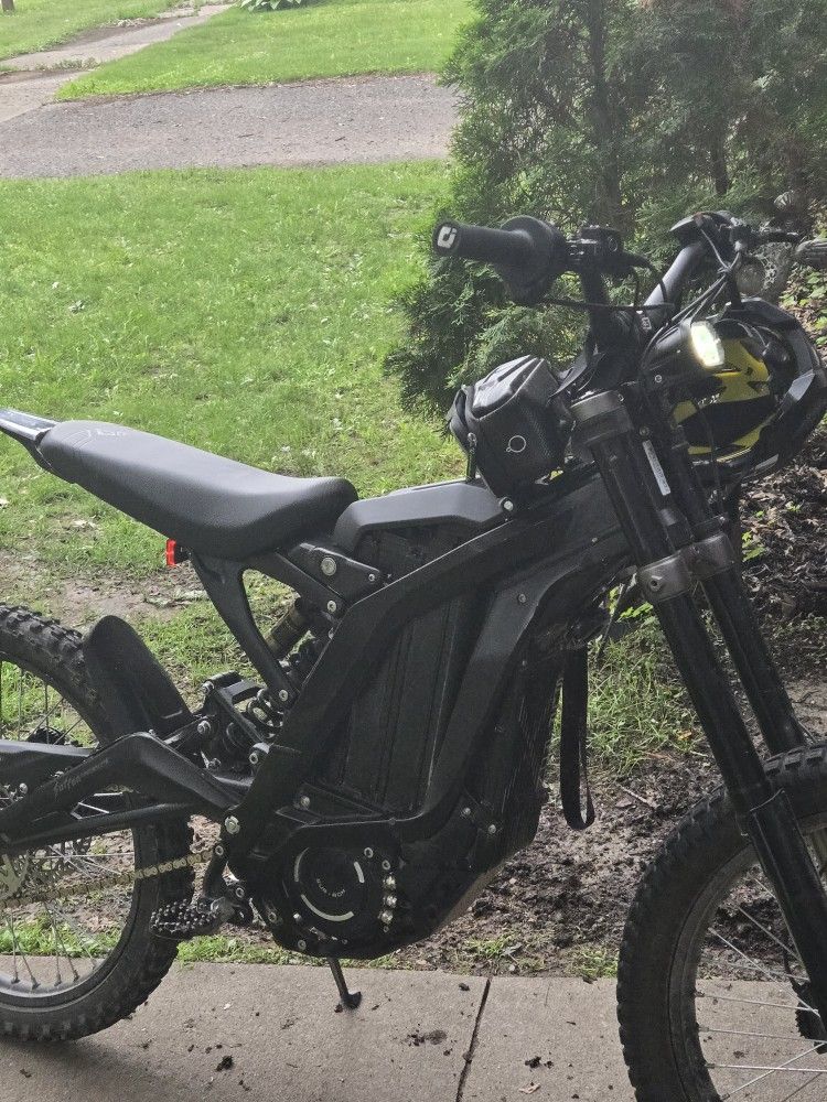 Surron Light Bee X 2025