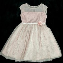 ✅️ Girls Rose Gold Formal Dress• Size 10• Great Condition• $20firm