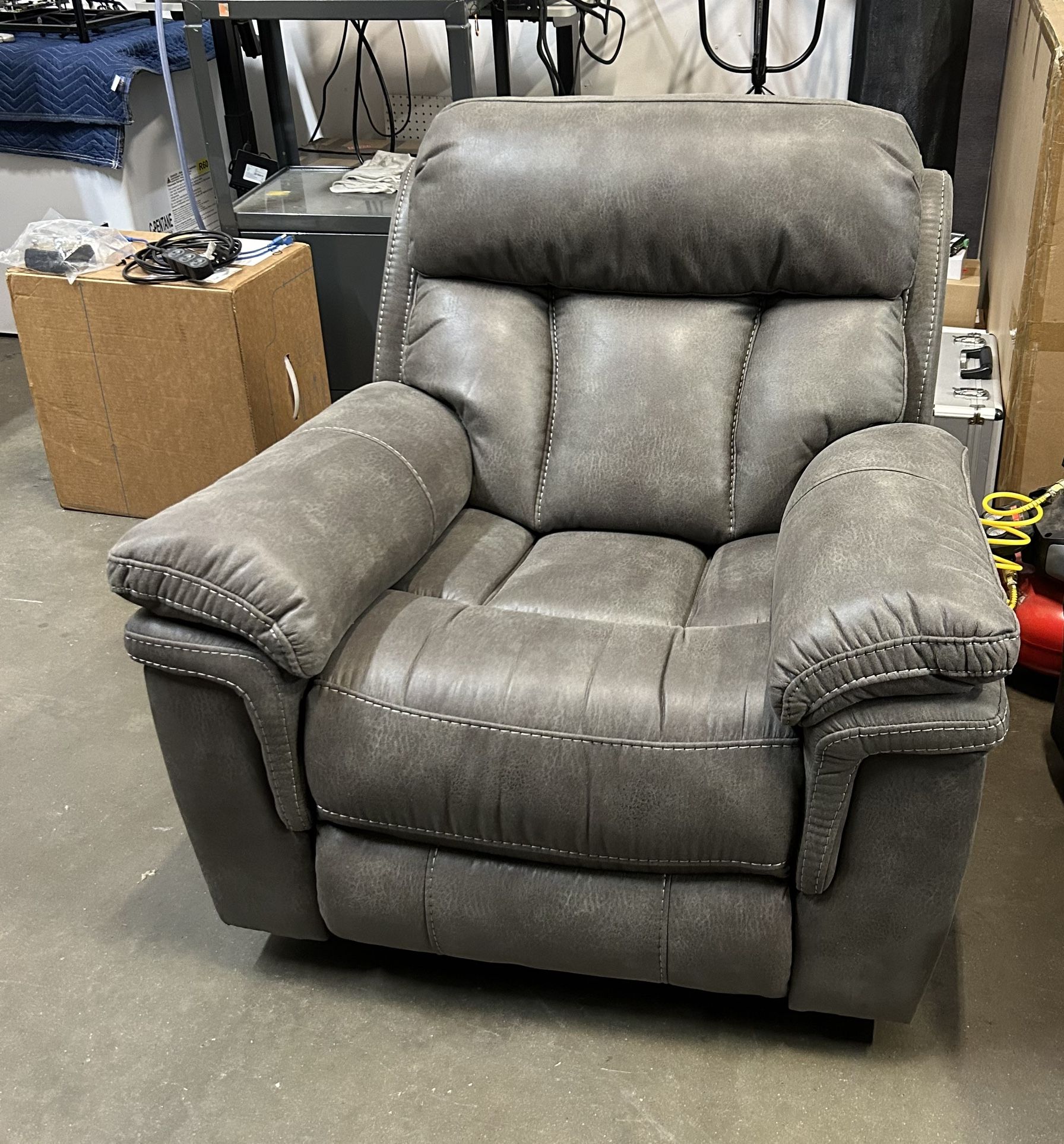 Cheers ManWah Recliner 9597M Cayman Gray Glider Recliner for Sale in