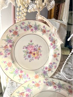 Vintage 1940s “Springtime” pattern by Theodore Haviland New York Made in USA