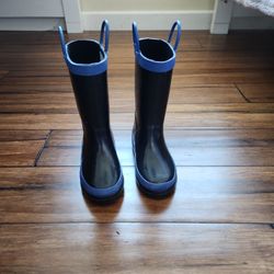 Rain boots Size 8 (toddler)
