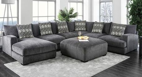 Brand New Grey Super Plush Chenille Sectional Sofa (Pillows Included)(Ottoman Sold Separately)