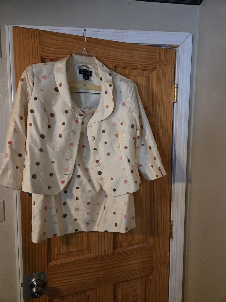 Size 16 Suit And 10.5 Shoes