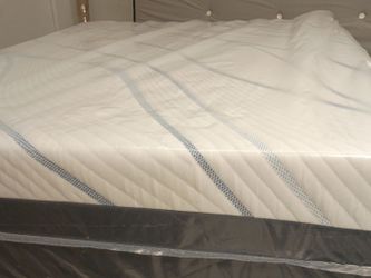 🔛🔝 $249 size California King 84×72 now available 🔛🔝