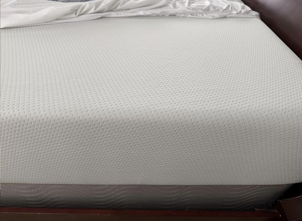 Twin Memory Foam Matress Like New