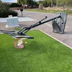 FREE BASKETBALL HOOP