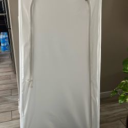Portable Cloth Storage 