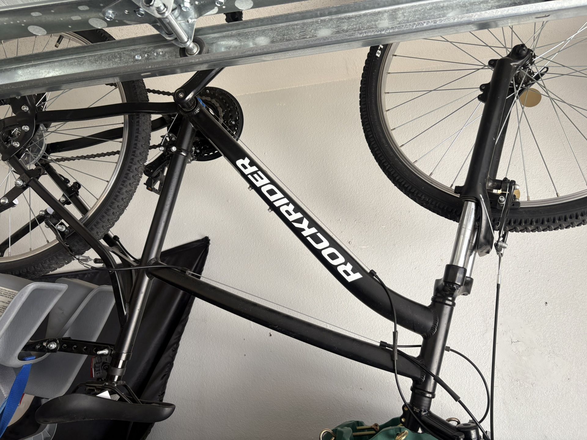 Mountain Bike For Sale 90$