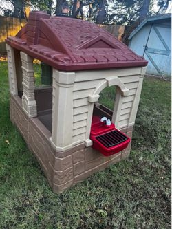 Little Kids Outdoor house